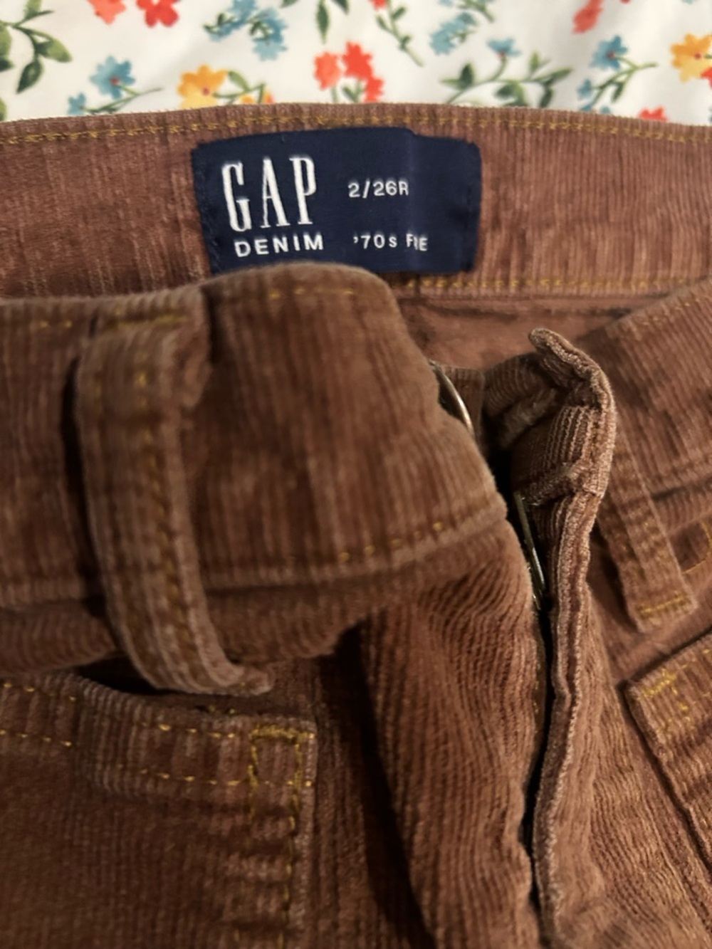GAP Women's Rust Brown Corduroy Wide-Leg Jeans - Picture 2 of 3
